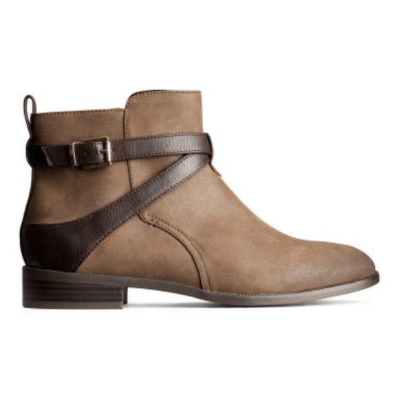 New H&M Brown Vegan Leather Boots Ankle Booties - Picture 1 of 8